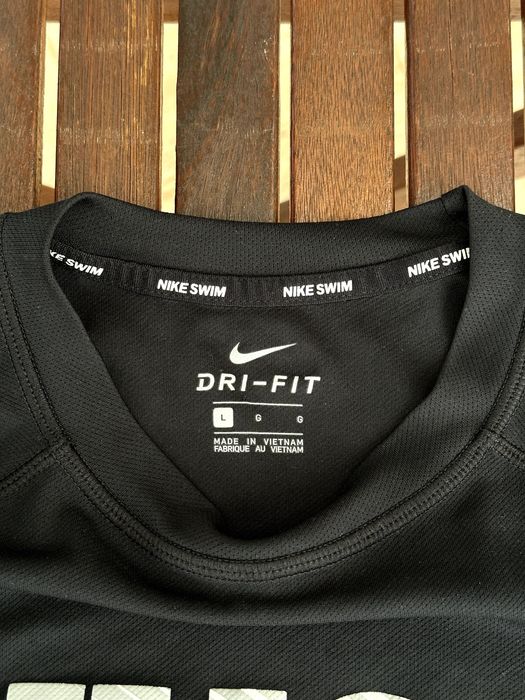 Мъжка тениска Nike Dri-Fit - размер L, отлично състояние