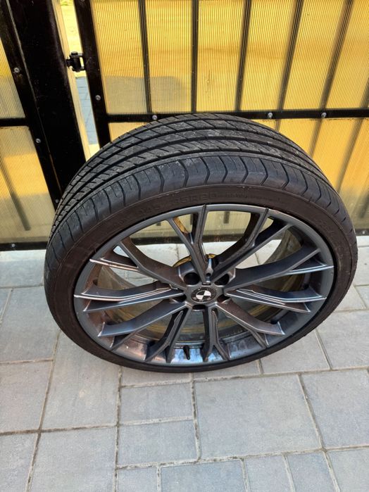 Vând Jante BMW aftermarket R20 cu cauciucuri incluse