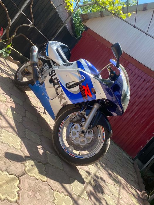Se vinde motor urgent ,motiv : plecare in strainatate