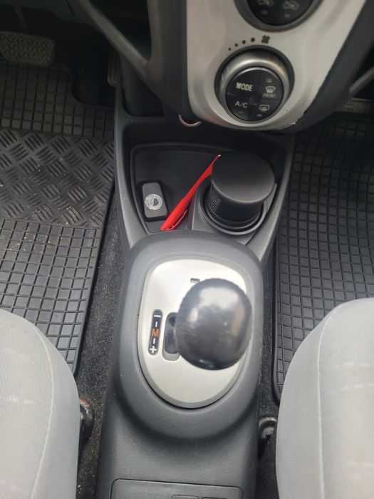 Toyota Yaris Automat