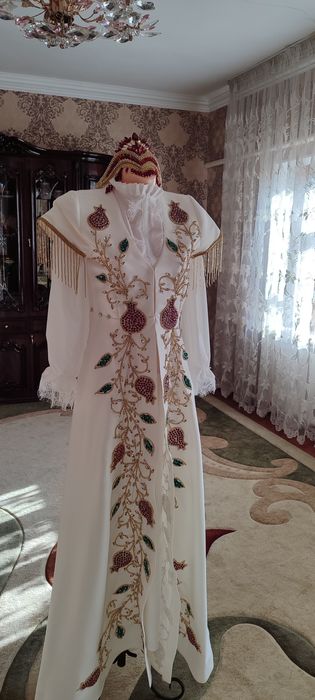 Продам узбекский наряд