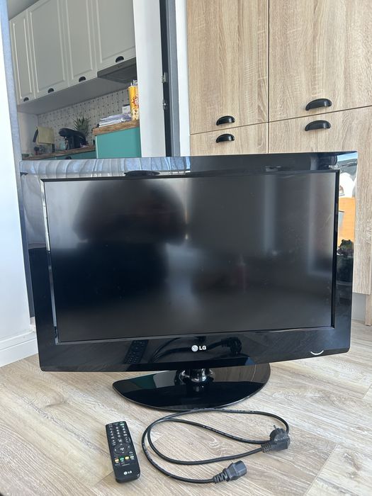 Televizor LG Full HD