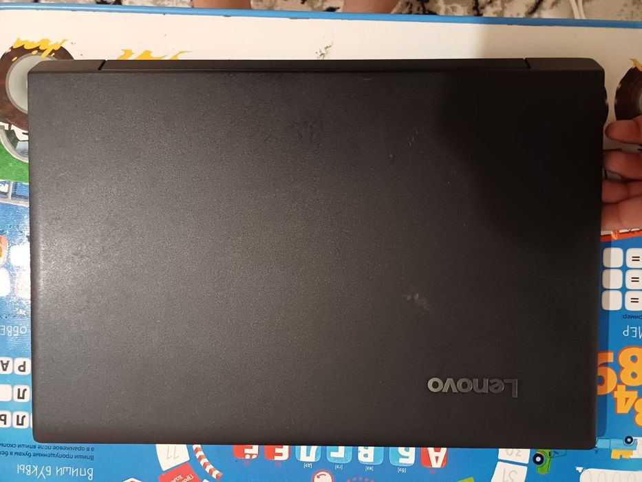 Ноутбук Леново сотилади