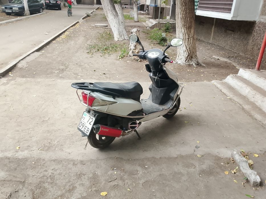 Продам скутер ..