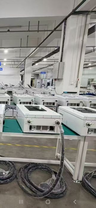 В наличии. Зарядное станция для 380w -  11kw, 20kw, 30 kw и 40 kw