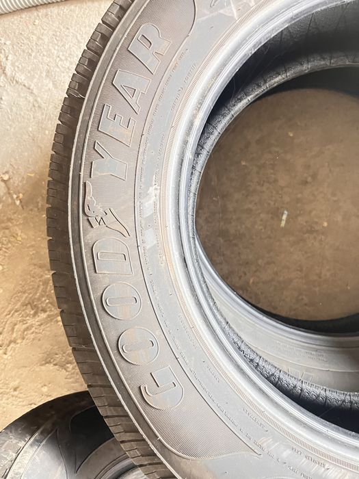 Продам резину  на паркетник р18