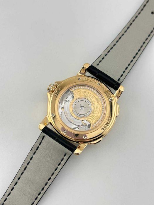 Часы Ulysse Nardin Dual Time