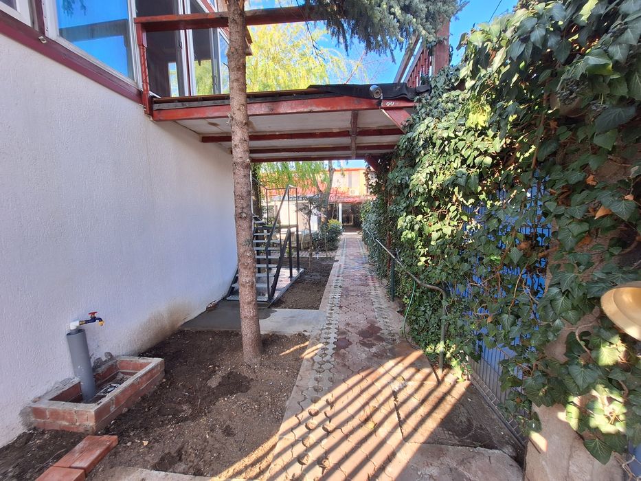 Casa de vanzare Bucureștii Noi