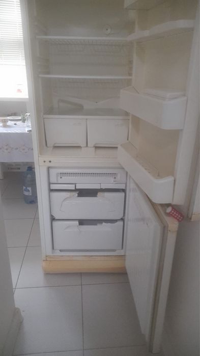 Продается холодильник