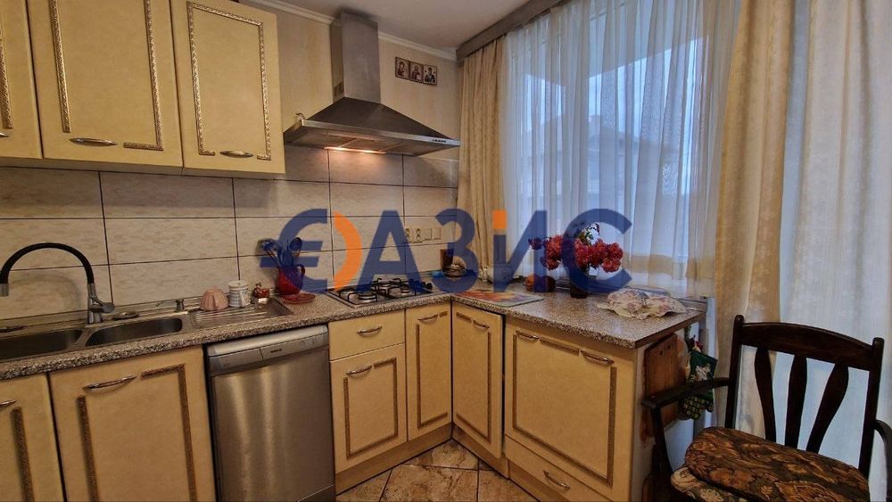 Продава се Къща в Средец - 174 кв.м за 411 €/кв.м - Снимка #10