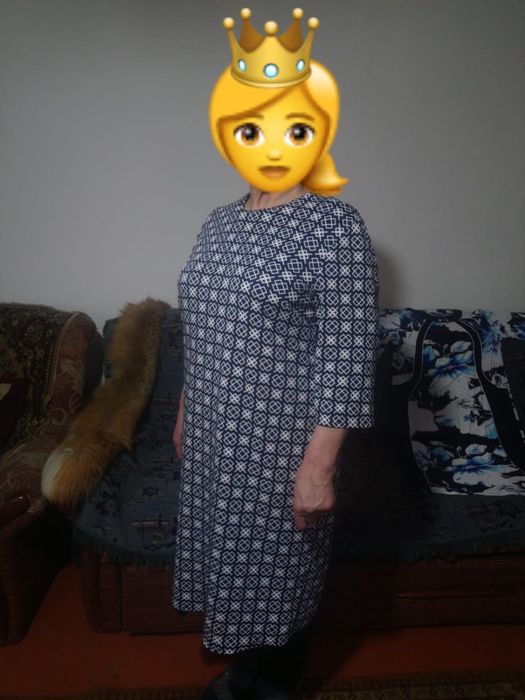 Продам платья новые