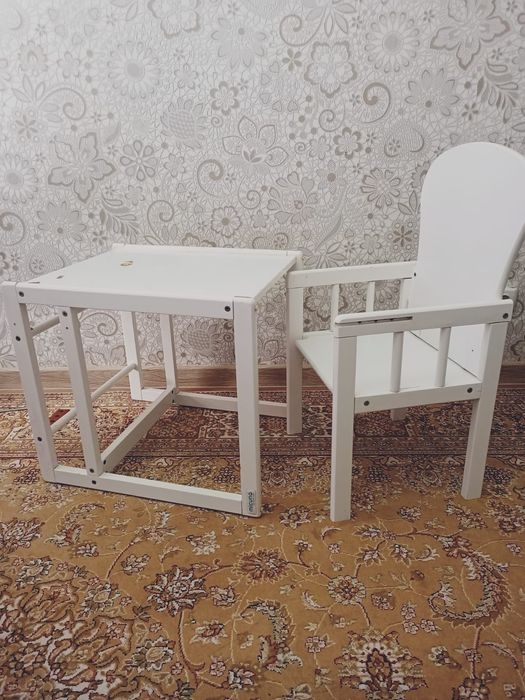 Срочно продам детский стол стуля