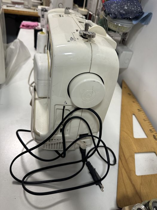 Masina de brodat Brother