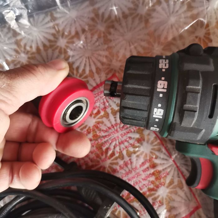 Винтоверт бормашина parkside