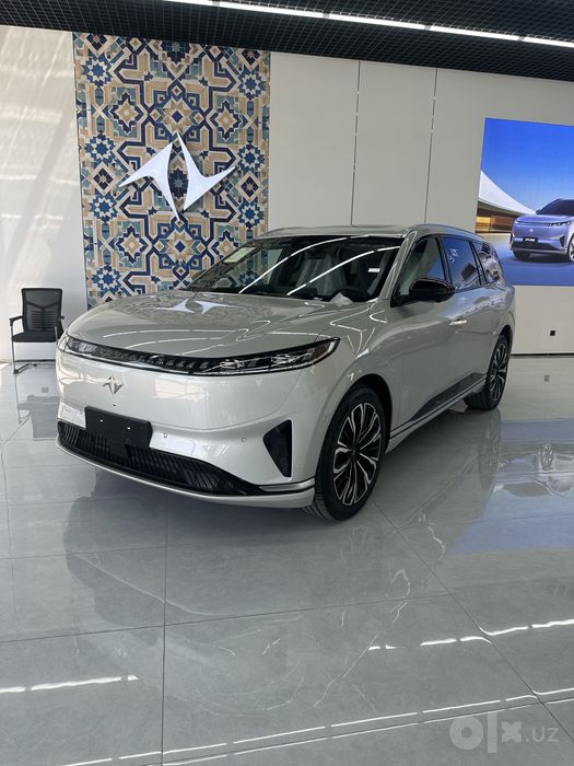 Dongfeng 008 Elector 610km ultra +