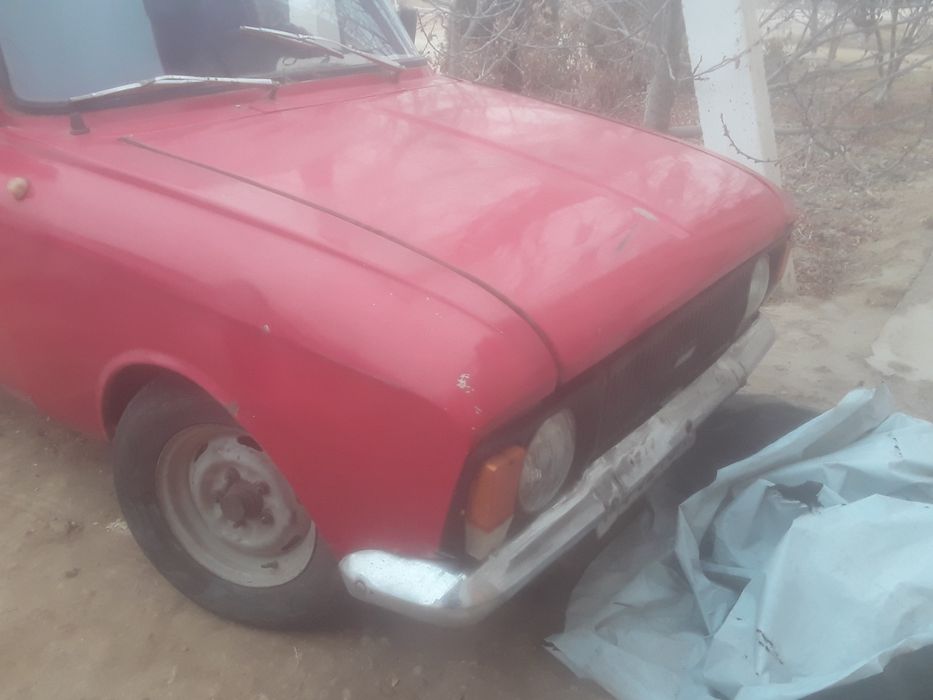 Maskvich 2715 sotiladi xolati orta xolatda