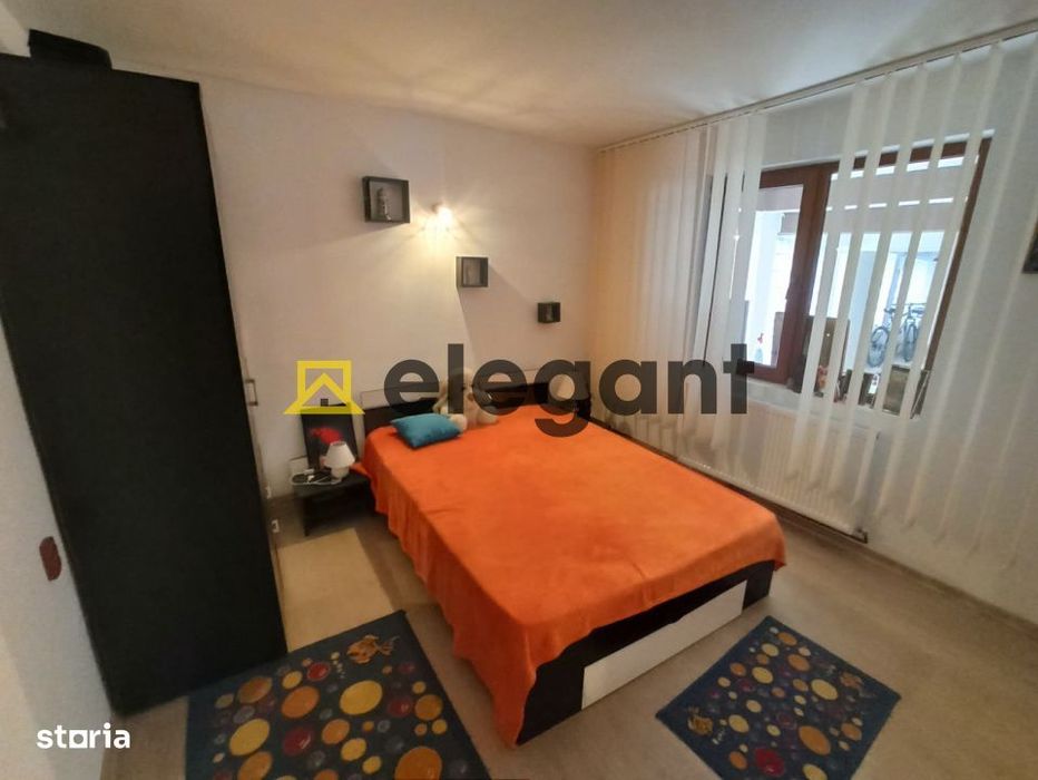 Casa cu spatiu comercial la principala, 216 mp utili, Simnicul de Sus