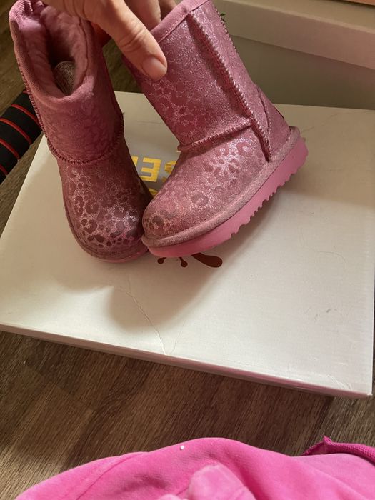 Ugg детские оригинальные на девочку