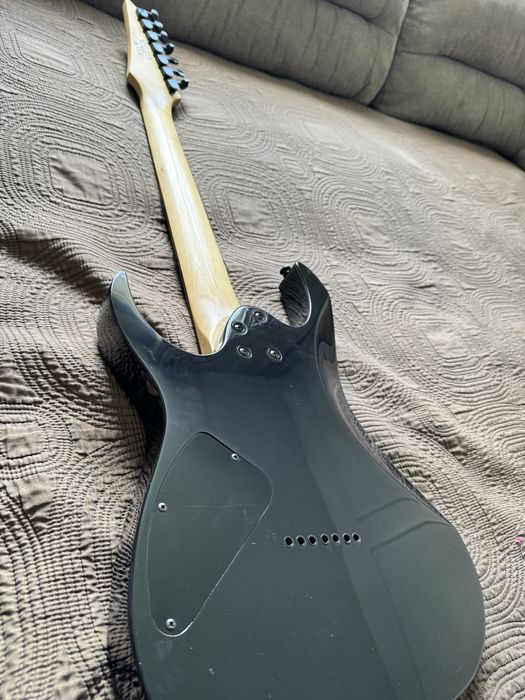 Chitară electrică 7 corzi IBANEZ - stare perfectă