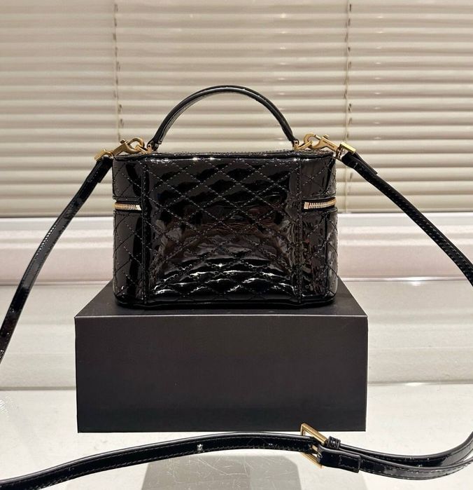 Нова чанта на YSL