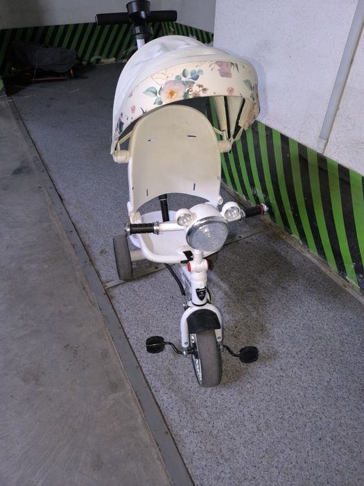 Продается велосипед коляска