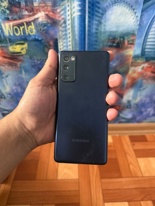 Samsung S20 идеал