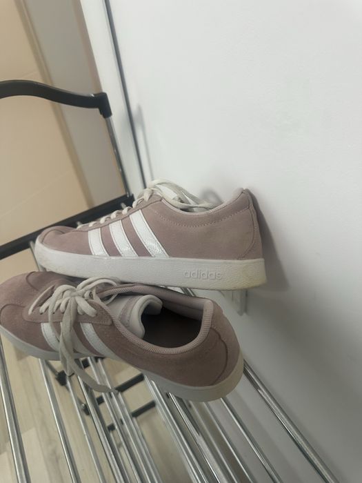 Употребявани обувки Adidas