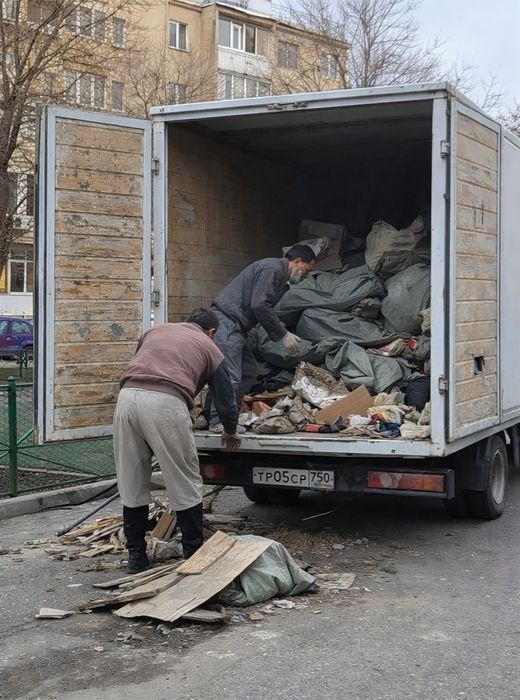 Вывоз мусора недорого на свалку