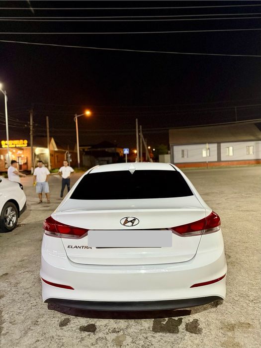 Элантра сатылады без проблем на ходу , срооочно