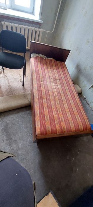 Мебель. Бесплатно отдам. Самовывоз