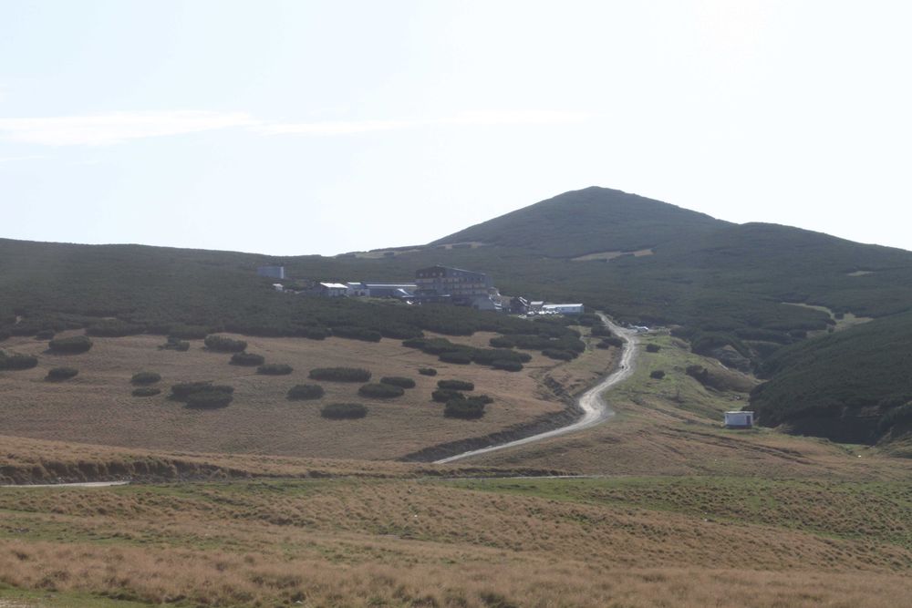 Teren vanzare 25 hectare