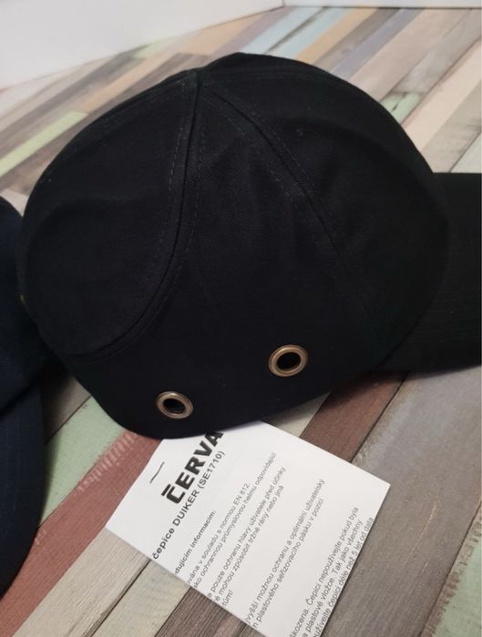 Защитна шапка каска SAFETY CAP