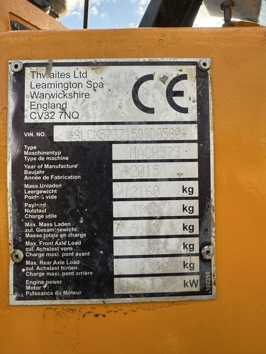 De vanzare sau da inchiriat dumper cu cuva rotative 3 tone