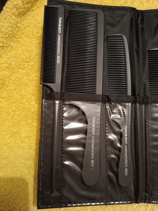 Набор новых расчесок