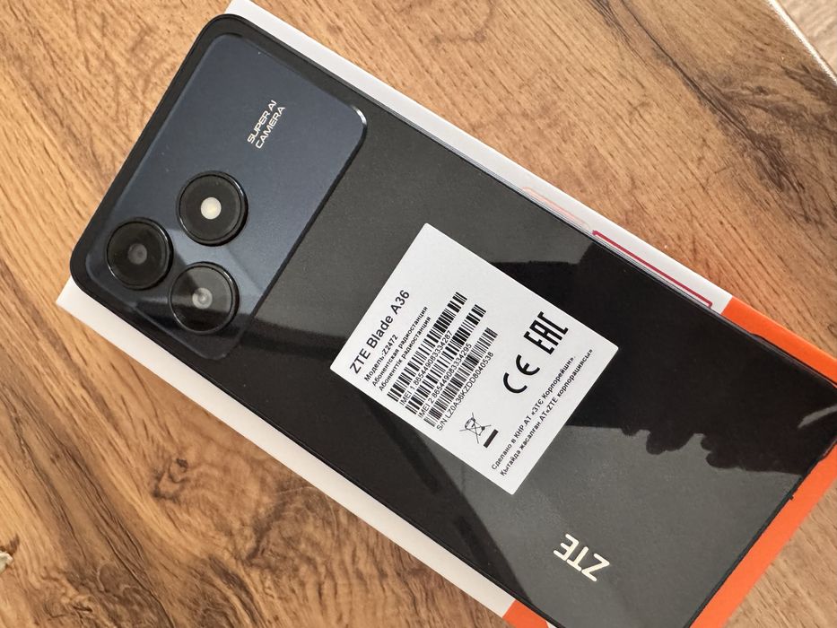 Продам новый телефон