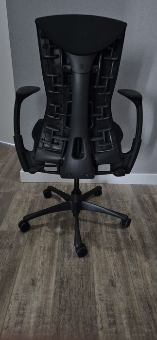 Herman Miller Embody кресло компьютерное