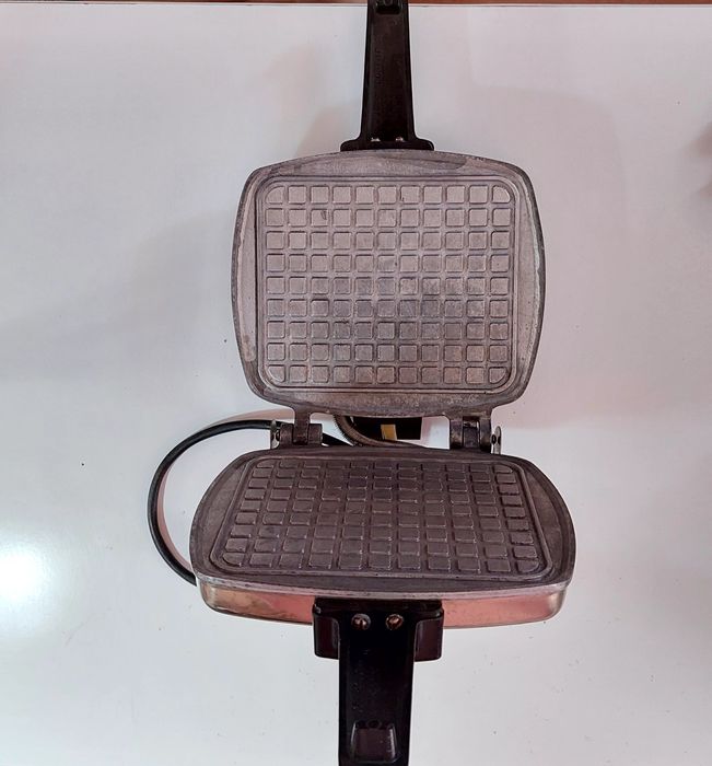 Вафельница для трубочек