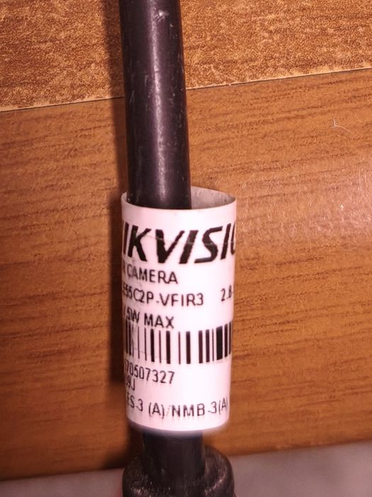 Аналогова Вандалоустойчива куполна камера Hikvision DS-2CE55C2P-VFIR3
