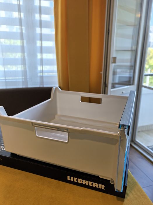 Пластмасово чекмедже/контейнер за хладилник с фризер Либхер Liebherr