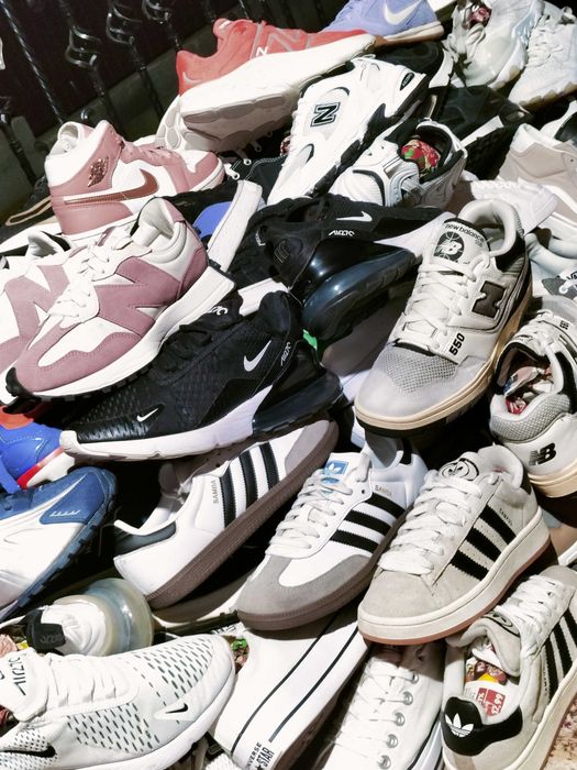 Adidași angro Nr de la 37 până la 45 toate marimile