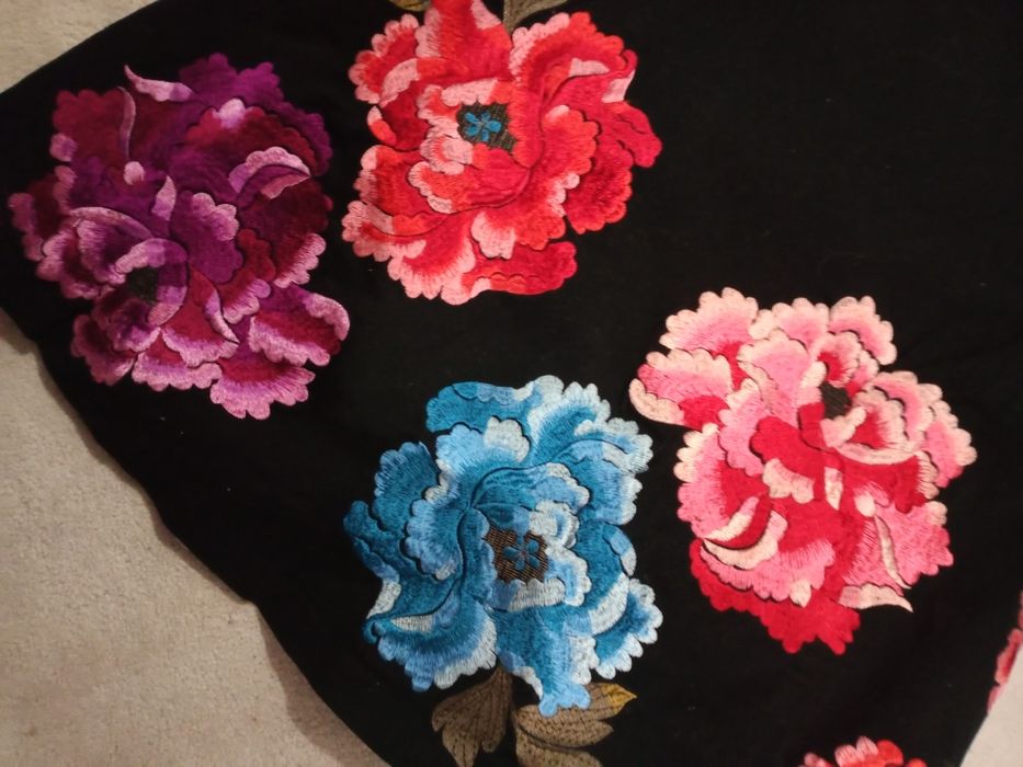 Pardesiu   dama.  unicat