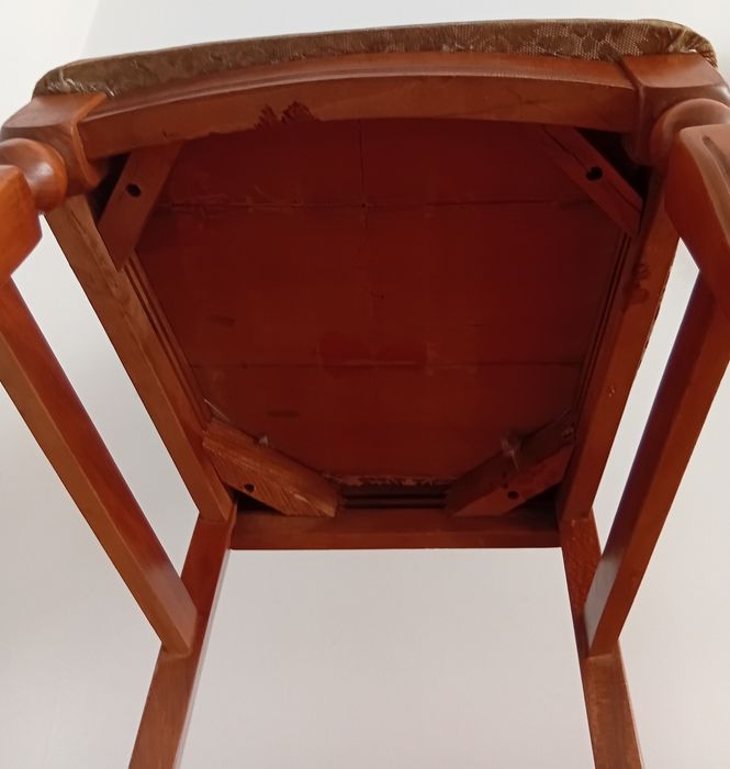 Стол и 12 стульев из чинара