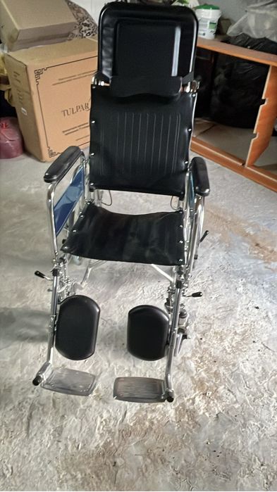Продам инвалидную коляску