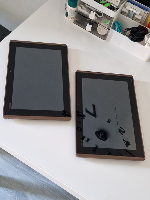 Tableta Asus TF101, fara accesorii. Pret / bucata