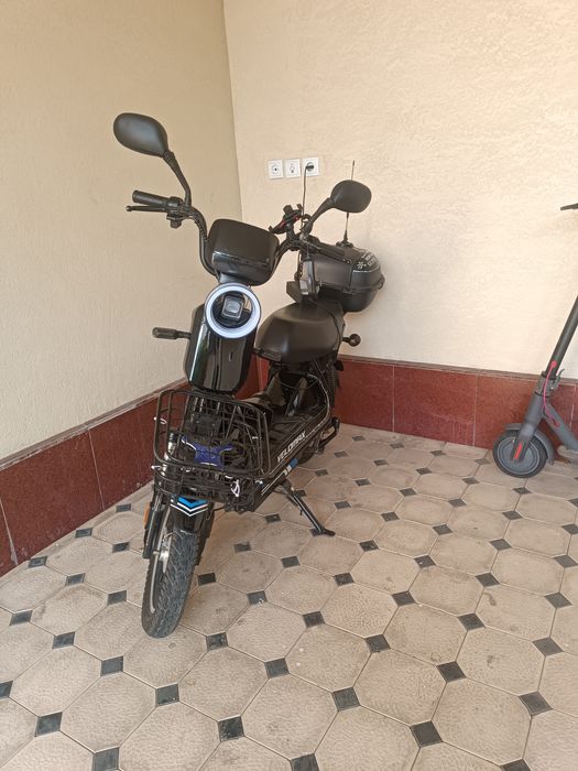 Электронный скутер