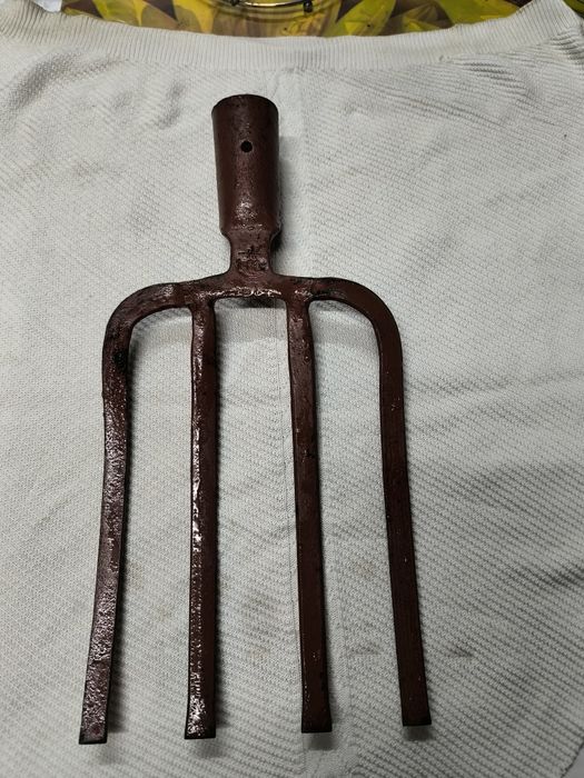 Кованые вилы СССР, прочнее новых