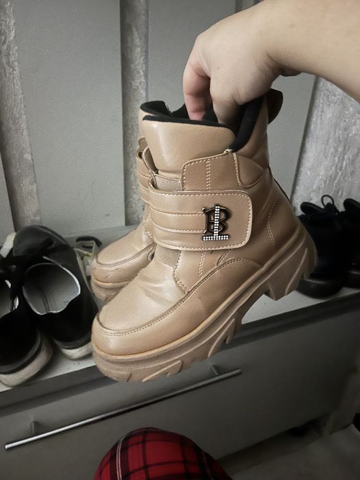 Детский аяқ киімдер сатылады