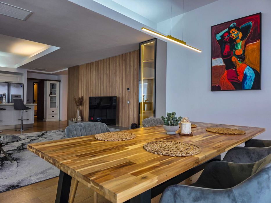 Apartament 3 camere-Faleza Nord-Vedere Mare