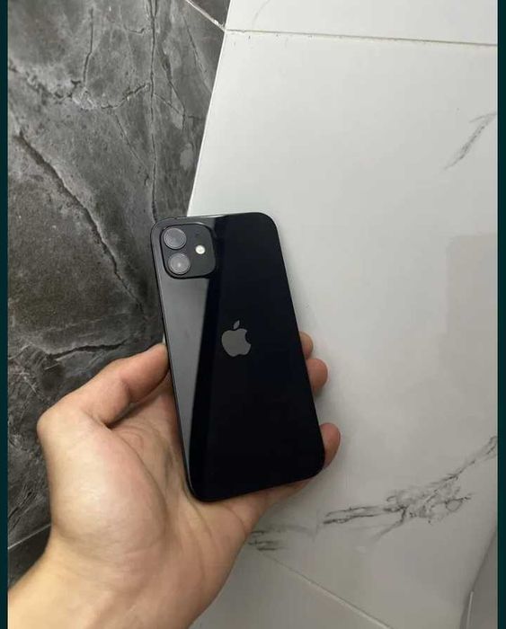 Продам или обмен Айфон 12