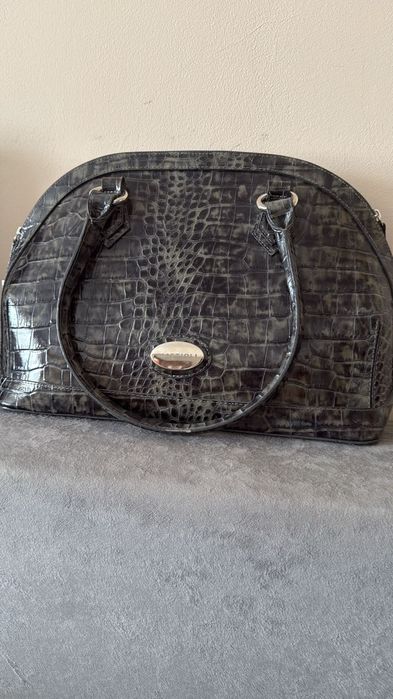 Продам сумку натуральная кожа